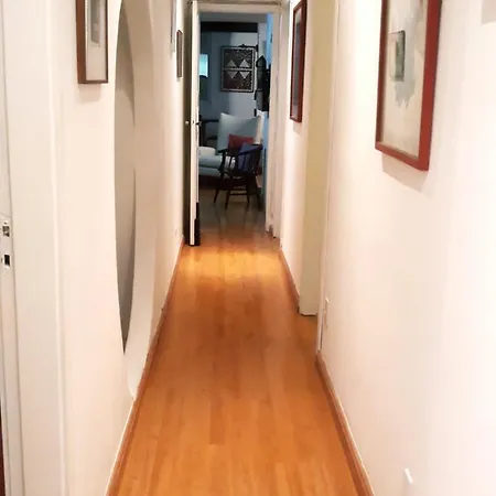 Apartamento TOP em Copacabana na quadra da praia! Sol, praia e muito conforto!-3